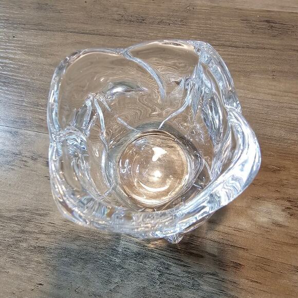 Vintage Crystal Votive Tulip Candle Holder Clear Heavy Flower Retro Glam Classic - Picture 5 of 10